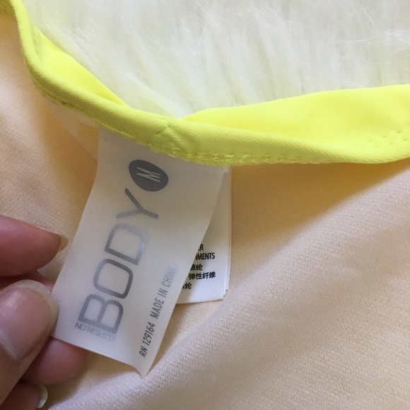 Cotton On yellow bikini bottom - Picture 4 of 5